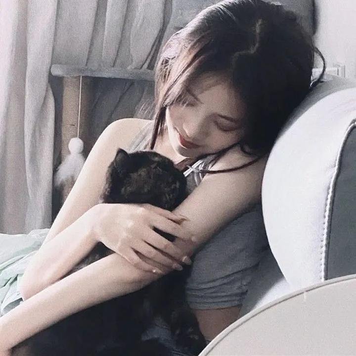 俏女小神探