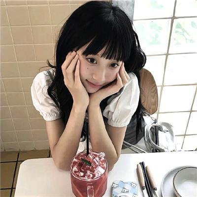 好女三头瞒
